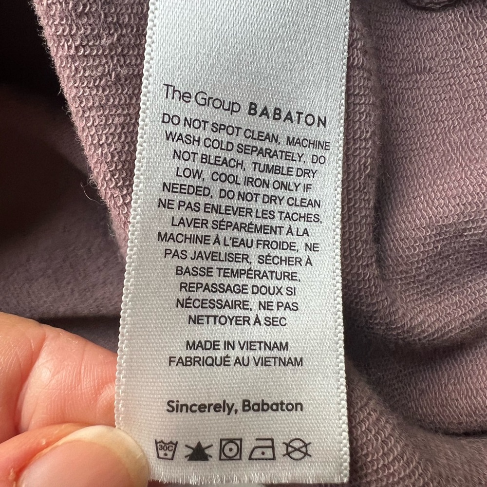 The Group by Babaton Aritzia Region Cropped Sweatshirt in Mauve - Picture 9 of 9